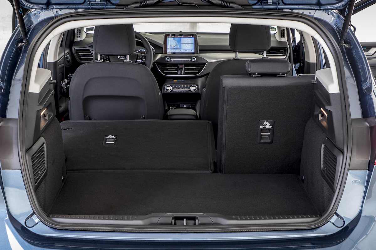 Revija-Evropa_2018_FORD_FOCUS_DRIVE_TITANIUM_04.jpg