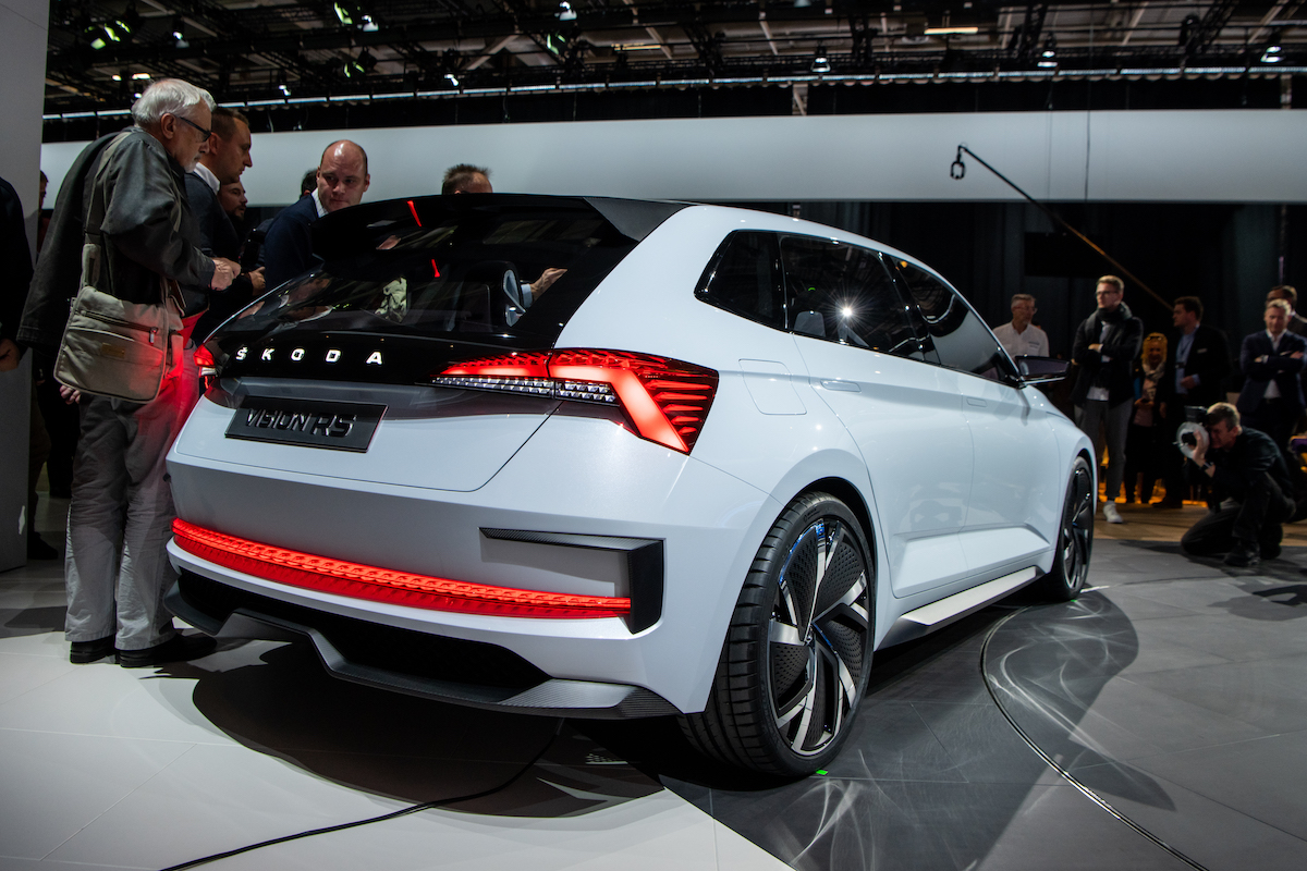 vision-rs-skoda-sneak-premiere-paris.jpg