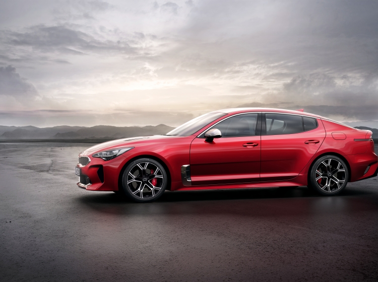 Kia stinger – korejska tekmica športnim limuzinam